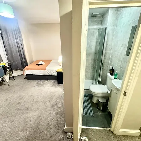 Modern En-Suite Rooms By Finsbury Park Station 8 Mins To King'S Cross By Tube Londres Exterior foto