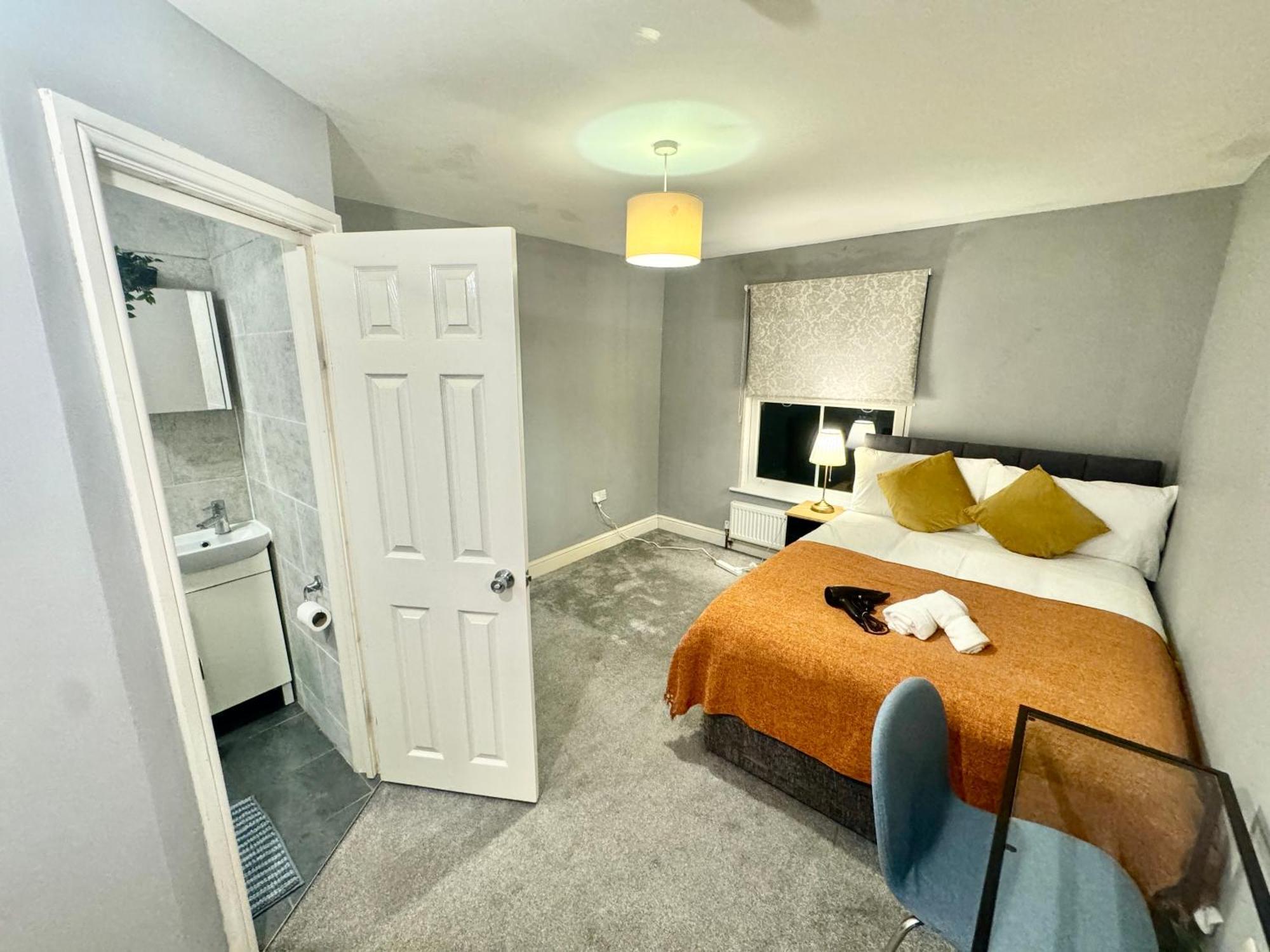 Modern En-suite By Finsbury Park Station 8 Mins To King's Cross By Tube Проживание в семье