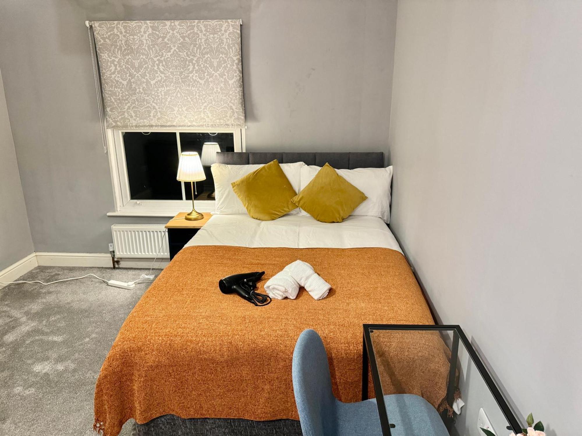 Modern En-suite By Finsbury Park Station 8 Mins To King's Cross By Tube London