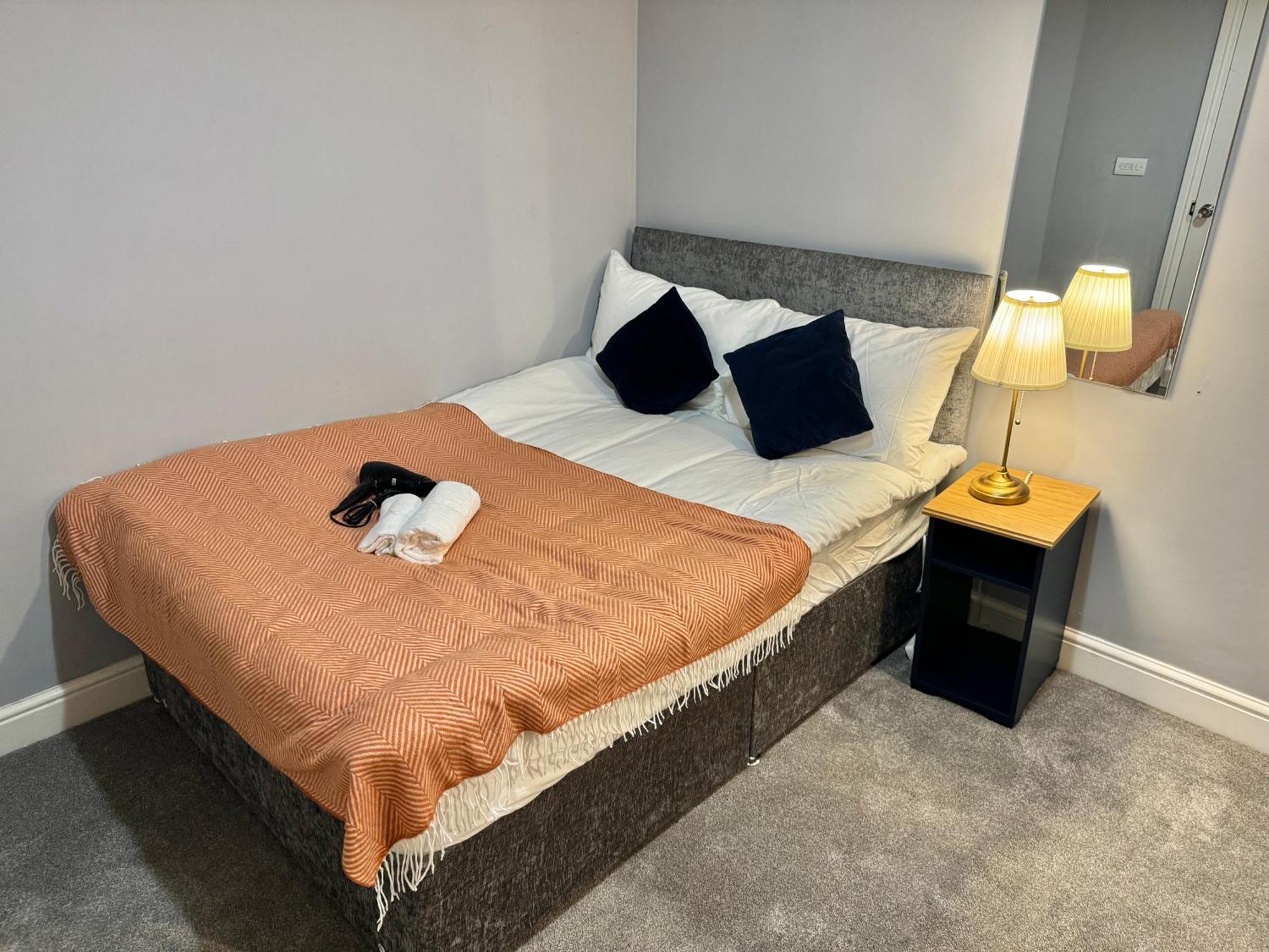 Homestay Modern En-suite By Finsbury Park Station 8 Mins To King's Cross By Tube London